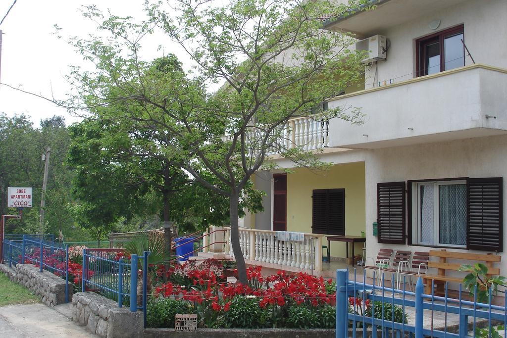 Apartments Cico Starigrad Paklenica Δωμάτιο φωτογραφία
